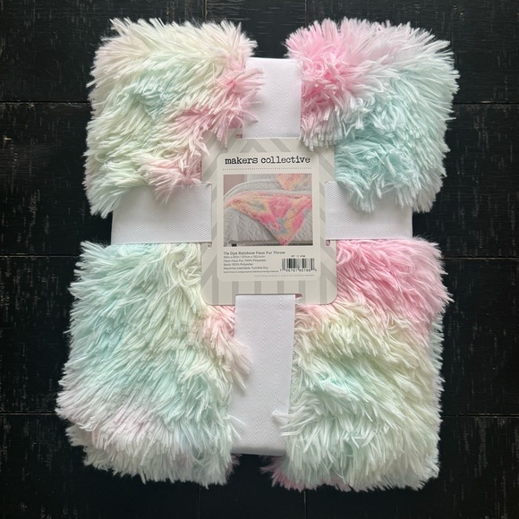Makers Collective Tie Dye Rainbow Faux Fur Throw - Picture 1 of 3